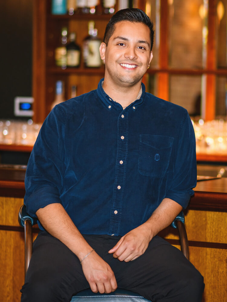 Oscar Flores, waiter at Chicago