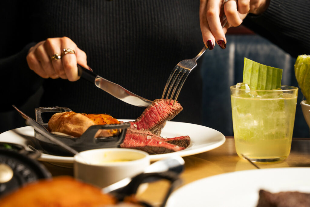 Happy Hour Menu 5 steak & side US 1